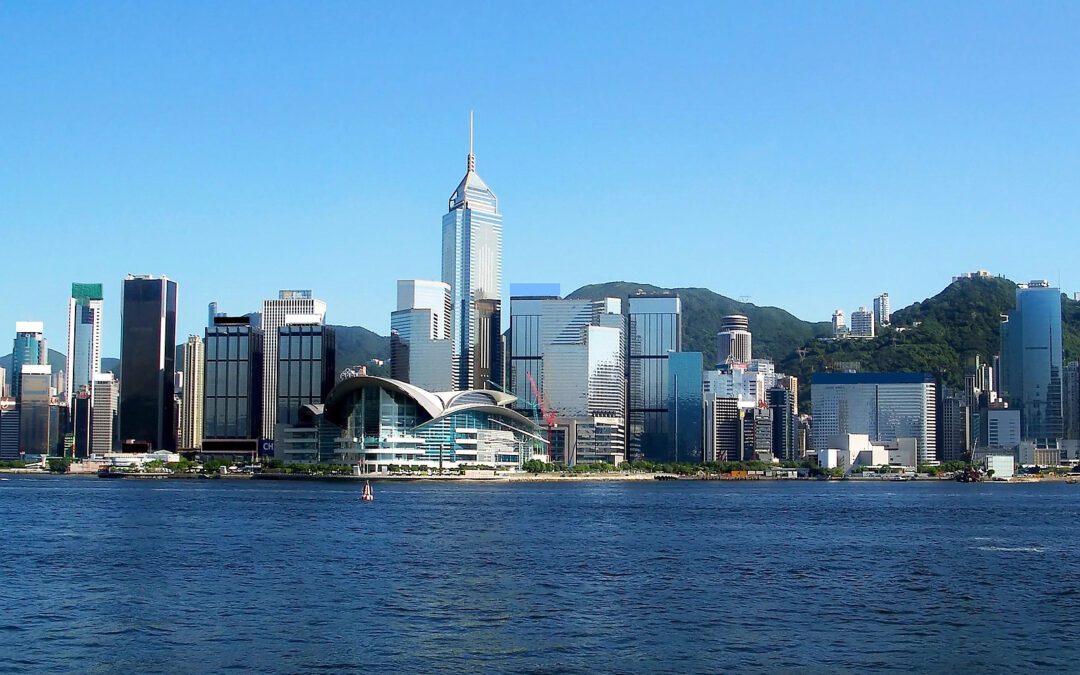 设立香港转运中心对中国华南地区企业的优势