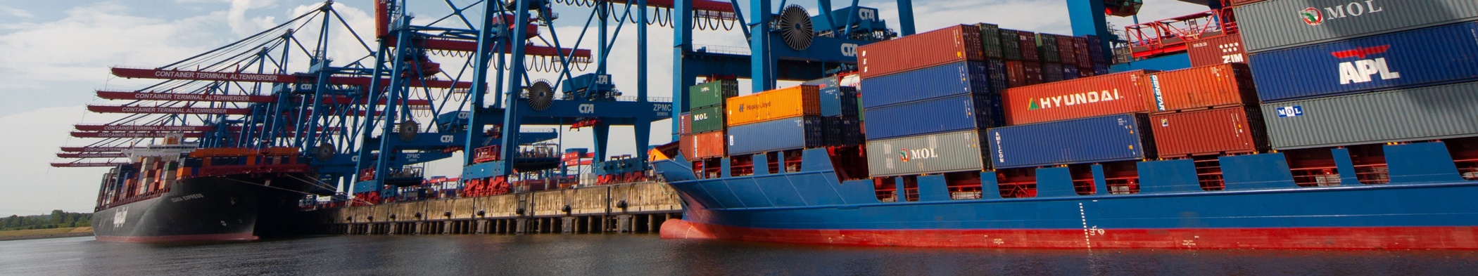 ships in port