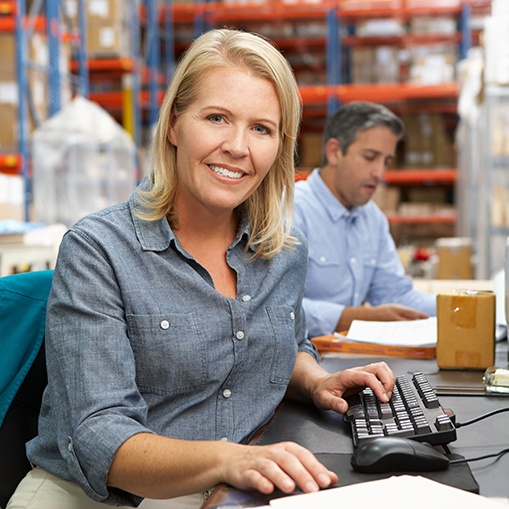 Warehouse office work - service logistsics solutions